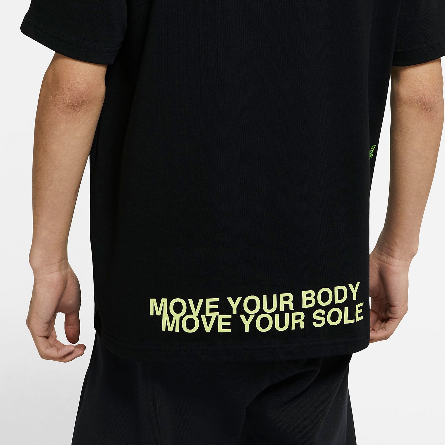 Nike WorldTour Logo T-Shirts 'Black' DO2032-010