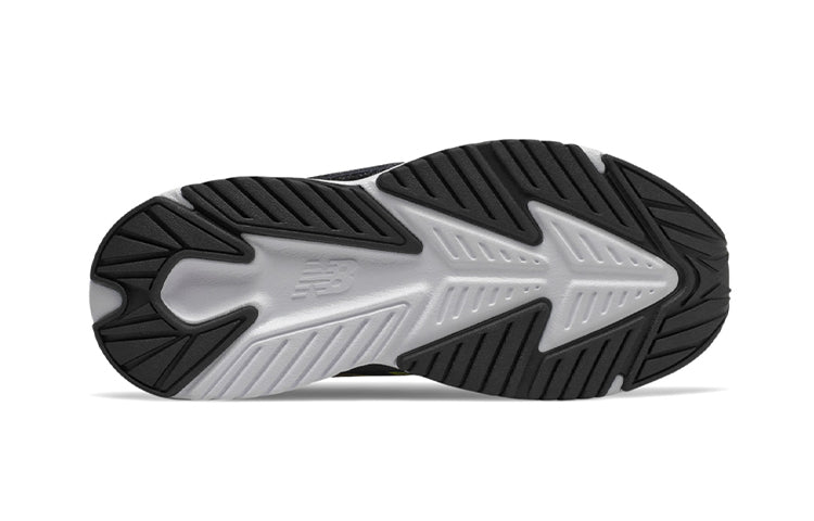New Balance Kids' Hook and Loop Rave Run Grey/Red PTRAVLL1