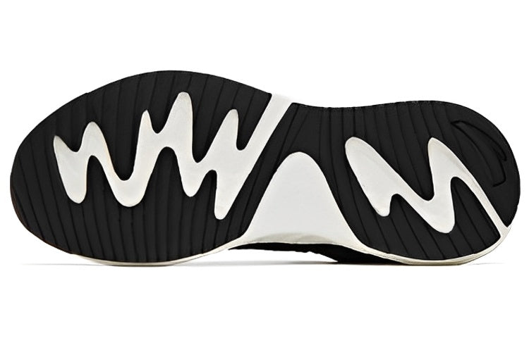 (WMNS) ANTA Mars Foam 'Black White' 122235566-5