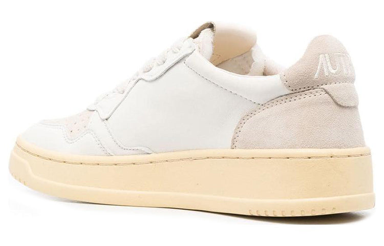 (WMNS) AUTRY Medalist Leather and Suede 'White Sand' AULW-SL01