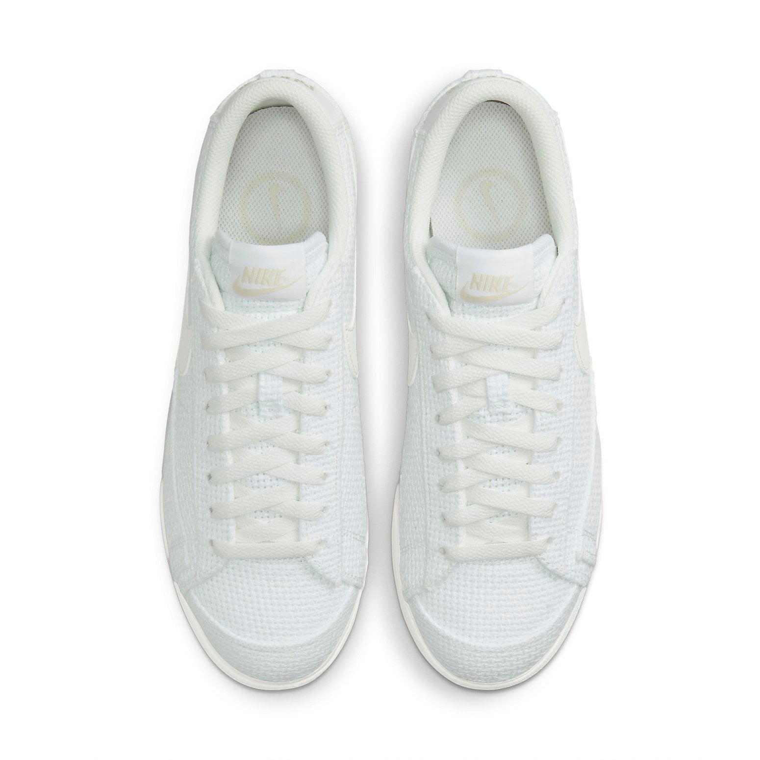 (WMNS) Nike Blazer Low Platform Essential 'Summit White Woven' DN0744-100