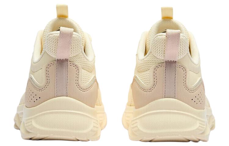 (WMNS) ANTA Running Series Sneakers 'White Pink' 922235527-5