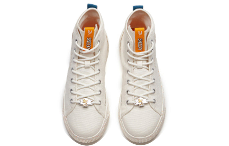 (WMNS) ANTA x Snoopy Skateboarding Series Sneakers High 'White' 922138604-1