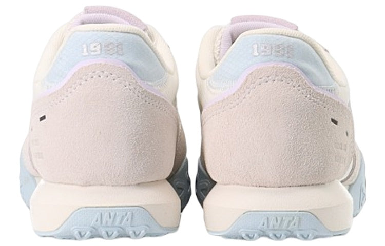 (WMNS) ANTA Life Series Sneakers 'White Blue' 122218856-4