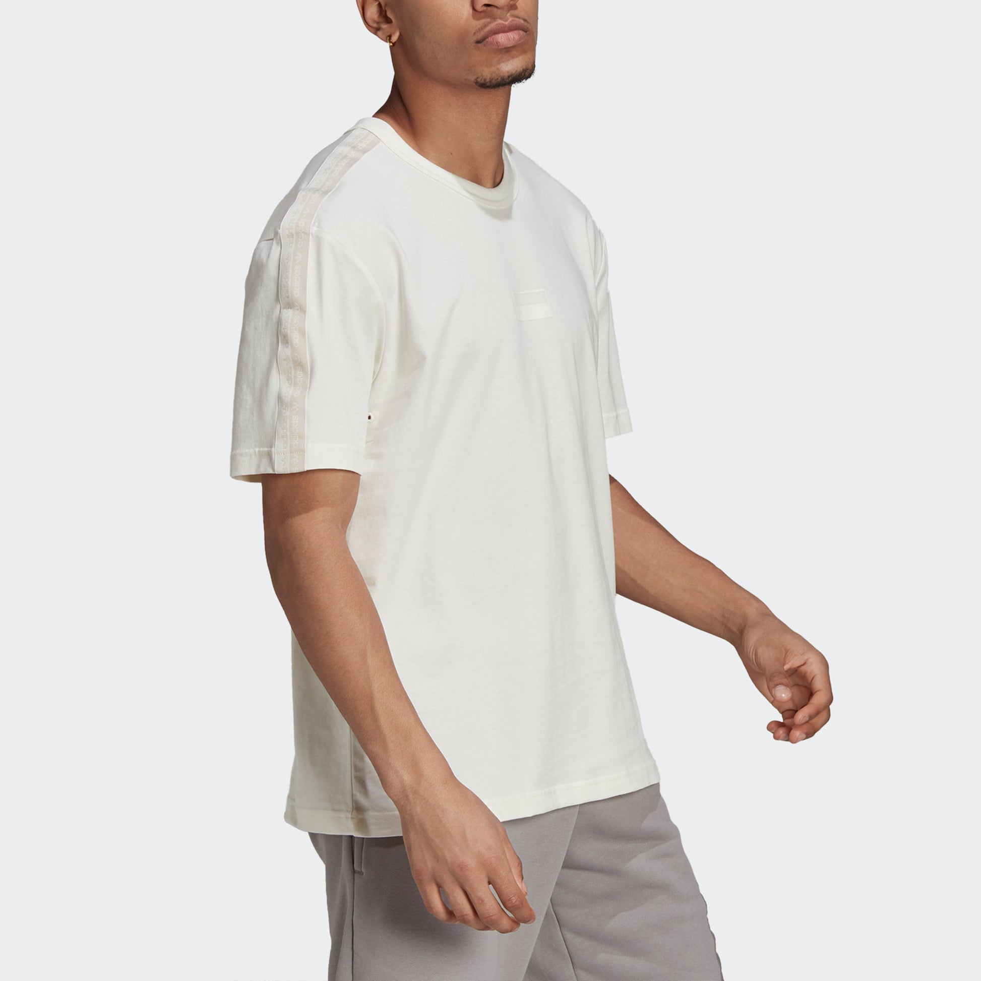 adidas originals Men's R.y.v. Logo Tee Sports White H11494