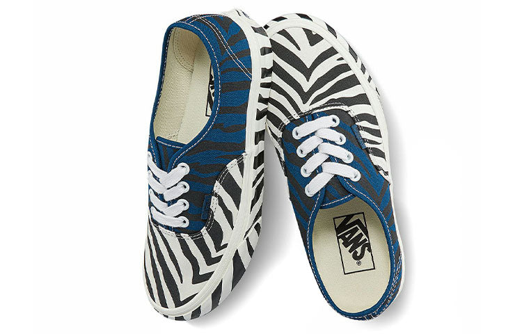 Vans Unisex Authentic Animal Low-Top Sneakers White/Black/Blue VN0A5KRDASQ