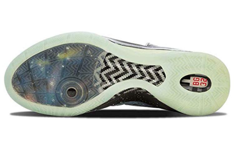 Nike Zoom Hyperdunk 2011 SPRM 'Galaxy' 469776-301