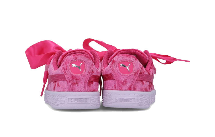 (PS) PUMA Basket Heart Velor Ps 367625-01