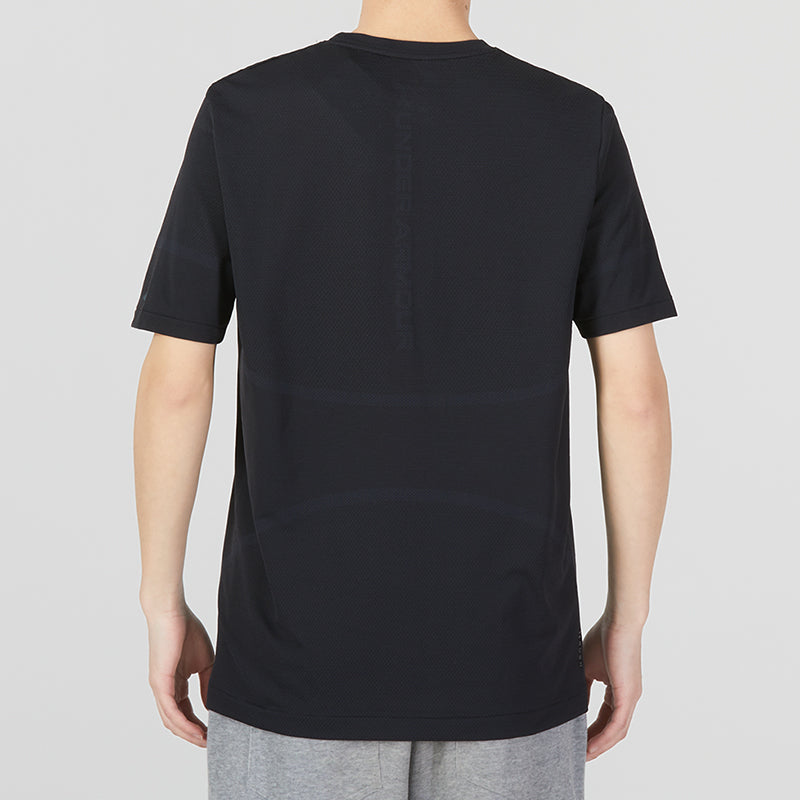 Under Armour Rush Seamless Legacy T-Shirt 'Black' 1376781-001
