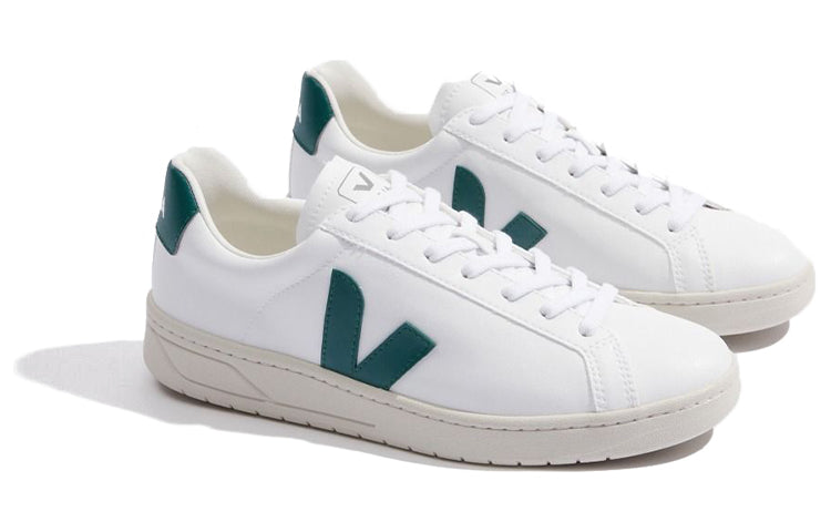 Veja Urca CWL 'White Brittany' UC0702796A