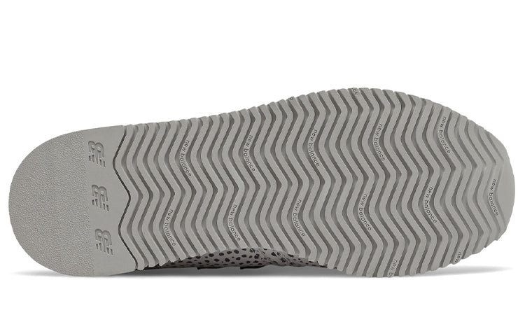 (WMNS) New Balance Comp 100 Animal Print Trainers White WLC100TC