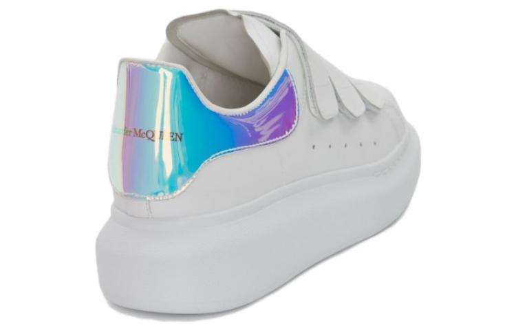 (WMNS) Alexander McQueen Oversized Sneaker 'White Iridescent' 708074WHXM29035