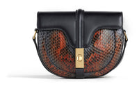 CELINE 16 Shoulder Bags