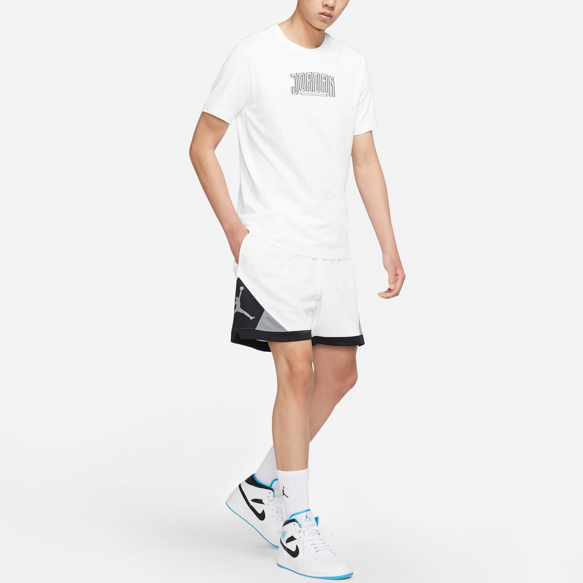 Air Jordan Dna Ss Crew 2 Alphabet Logo T-Shirt 'White' DA9915-100