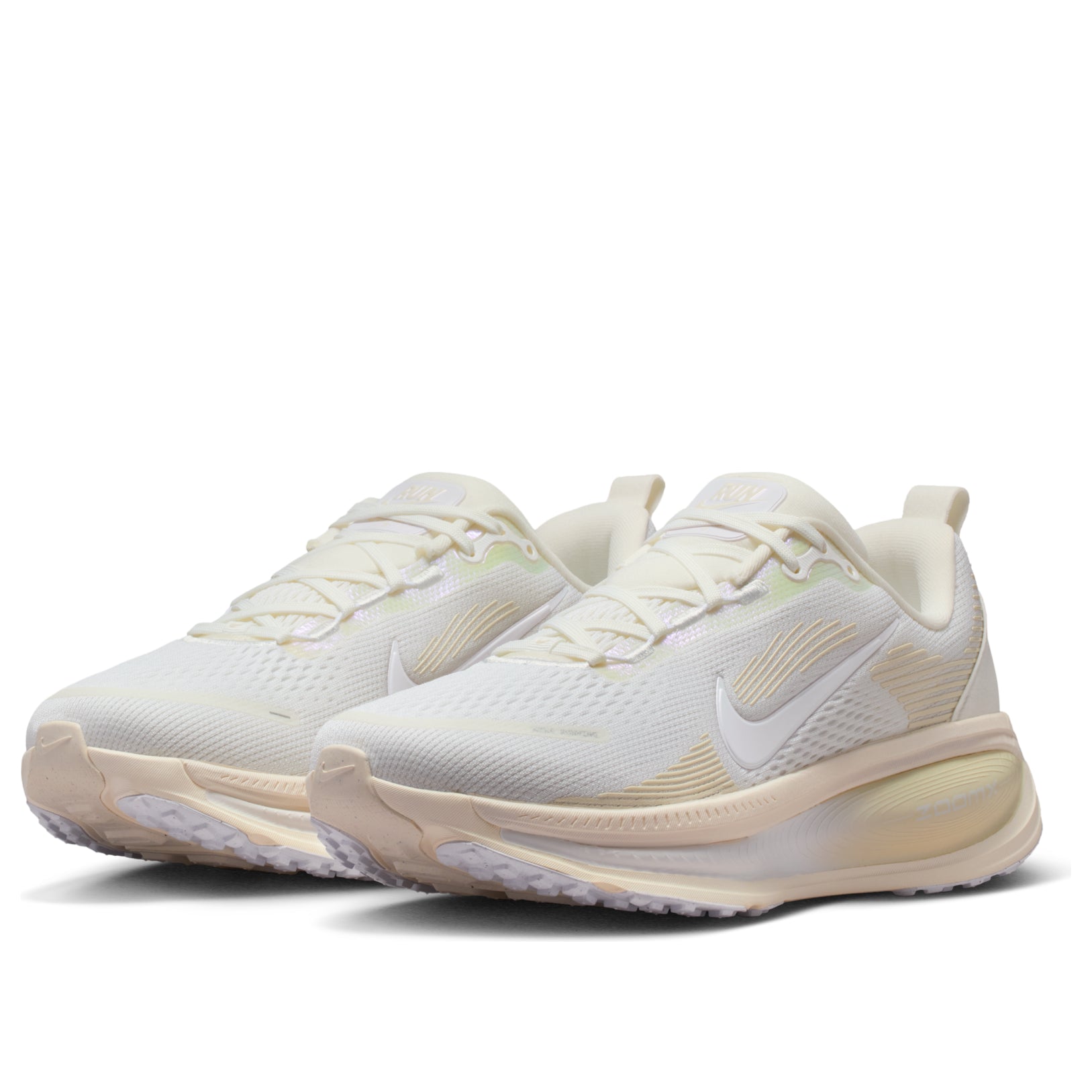 (WMNS) Nike Air Zoom Vomero 18 'White Chalk Sea Glass' IO9915-100