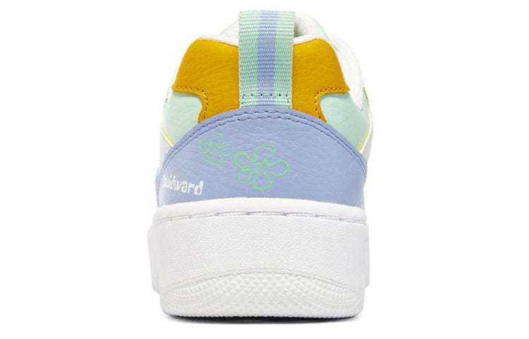 (WMNS) Skechers Sport Court 92 'White Green' 896112-WMNT