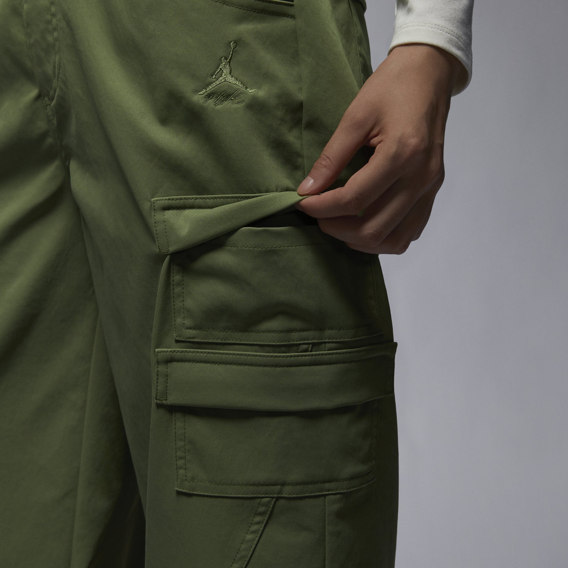 (WMNS) Air Jordan Women Heavy Weight Chicago Pants Asia Sizing 'Olive' FD7216-340