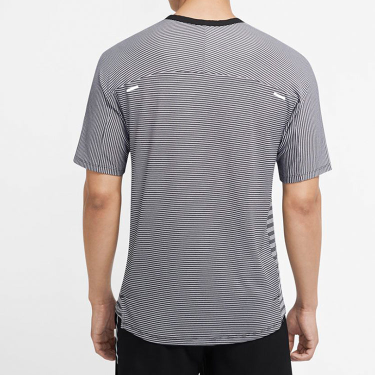 Nike TechKnit Future Fast Running Round Neck Short Sleeve Black White  CU6057-010