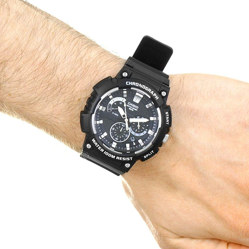 CASIO Classical Waterproof Sports Men Mens Black Analog MCW-200H-1A