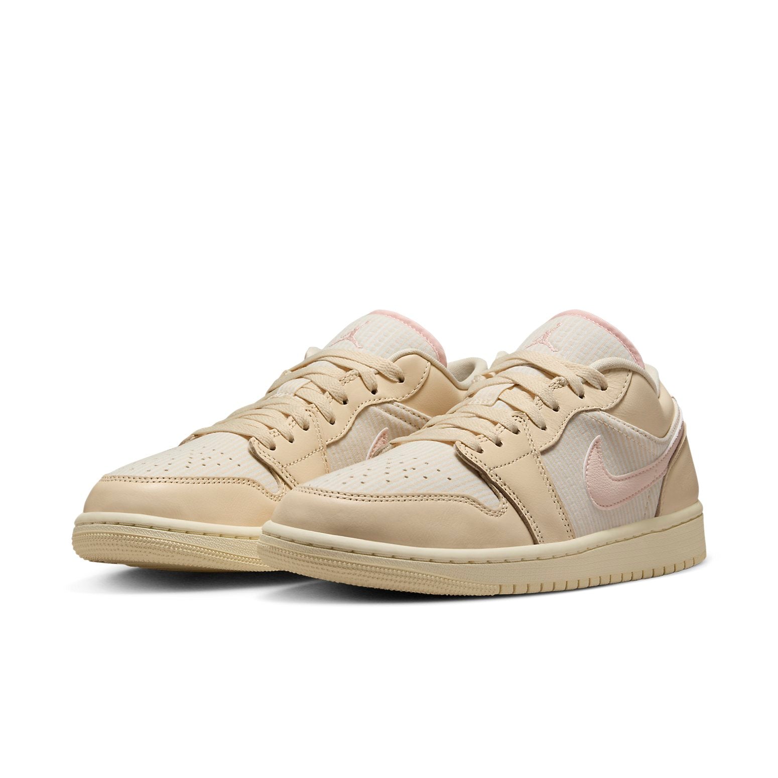 (WMNS) Air Jordan 1 Low SE 'Linen Legend Pink' FQ1925-100