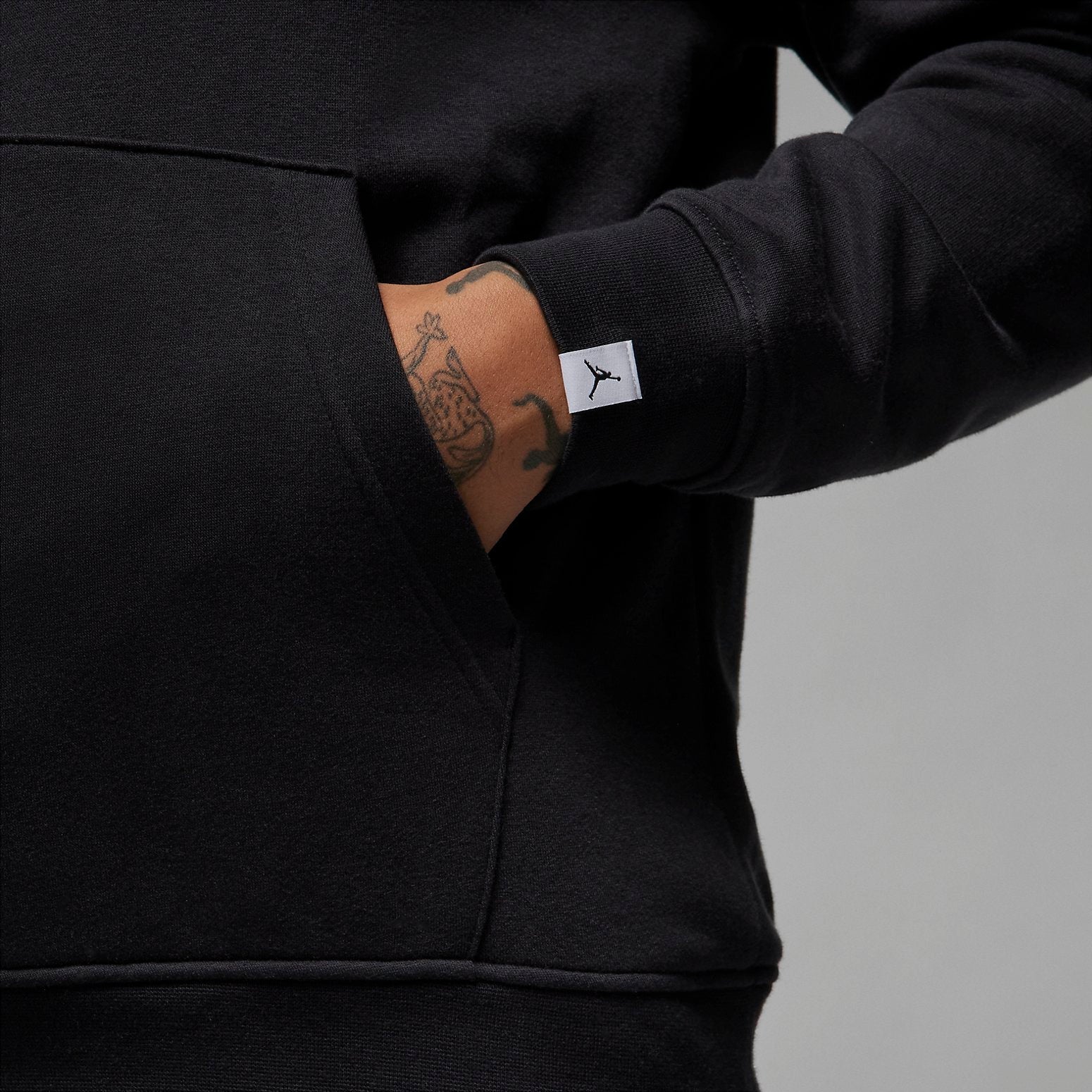 Air Jordan Holiday Fleece Pullover Hoodie 'Black' FD7465-011