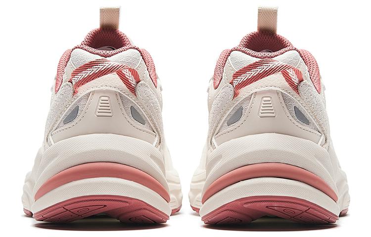 (WMNS) ANTA Explore 'Beige Red' 922335595-2