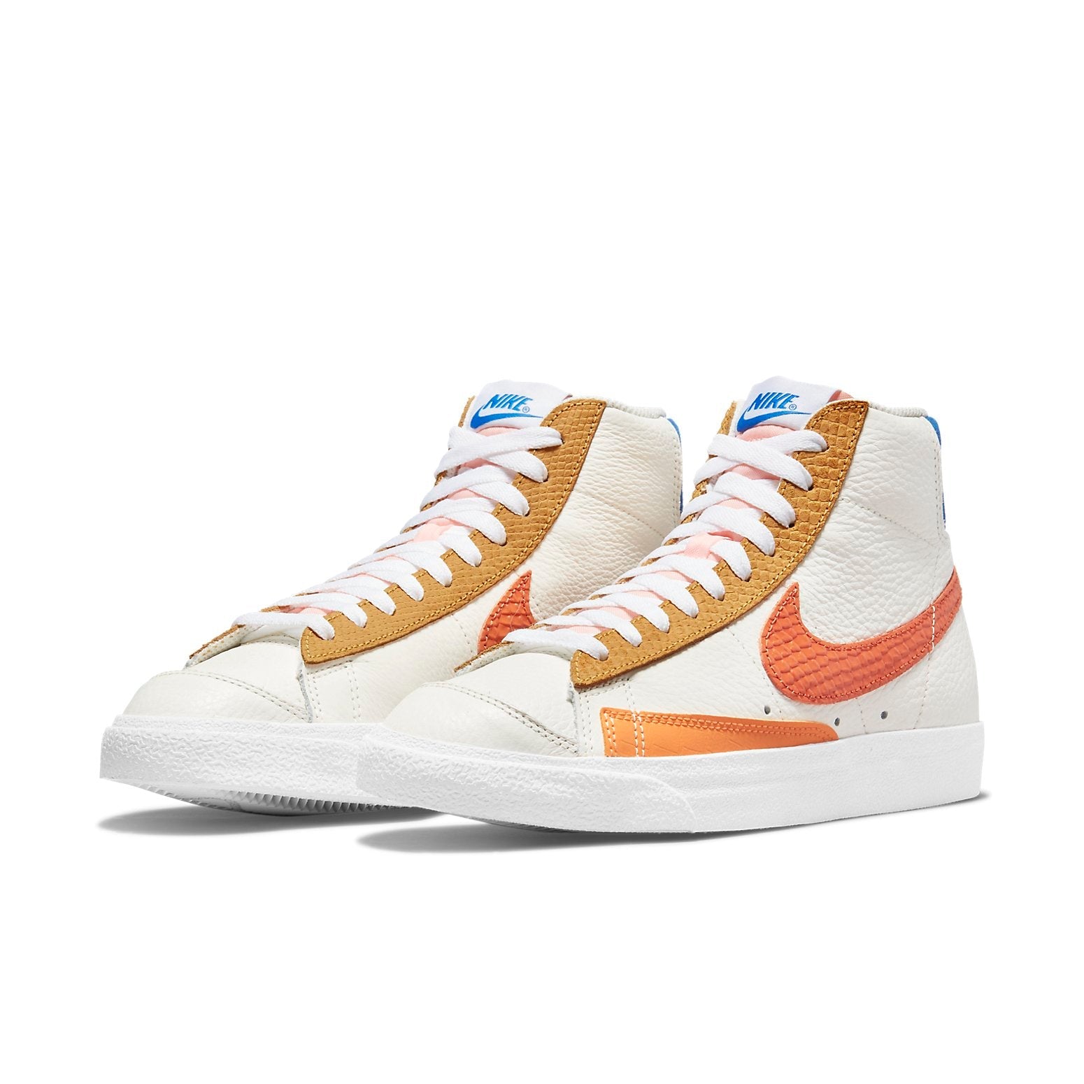 (WMNS) Nike Blazer Mid '77 'Campfire Orange' DM2872-100