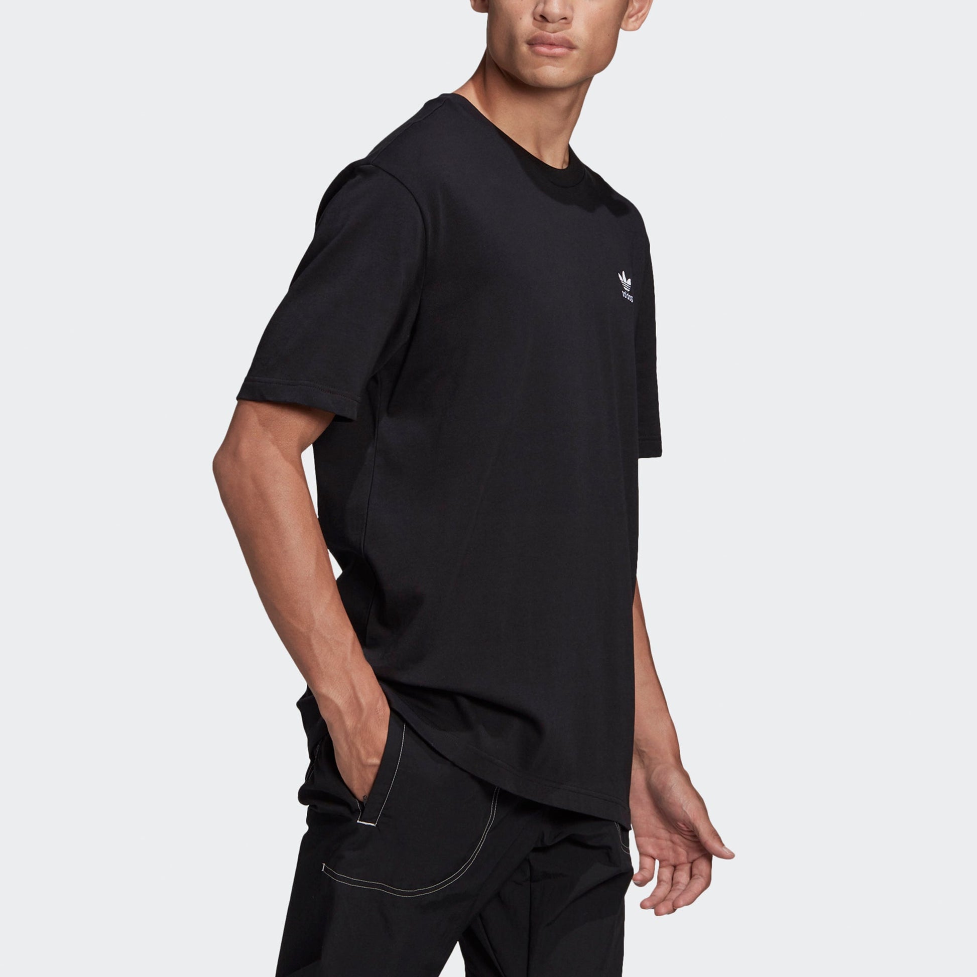 adidas originals B+F Trefoil Tee Logo Tee GN3454