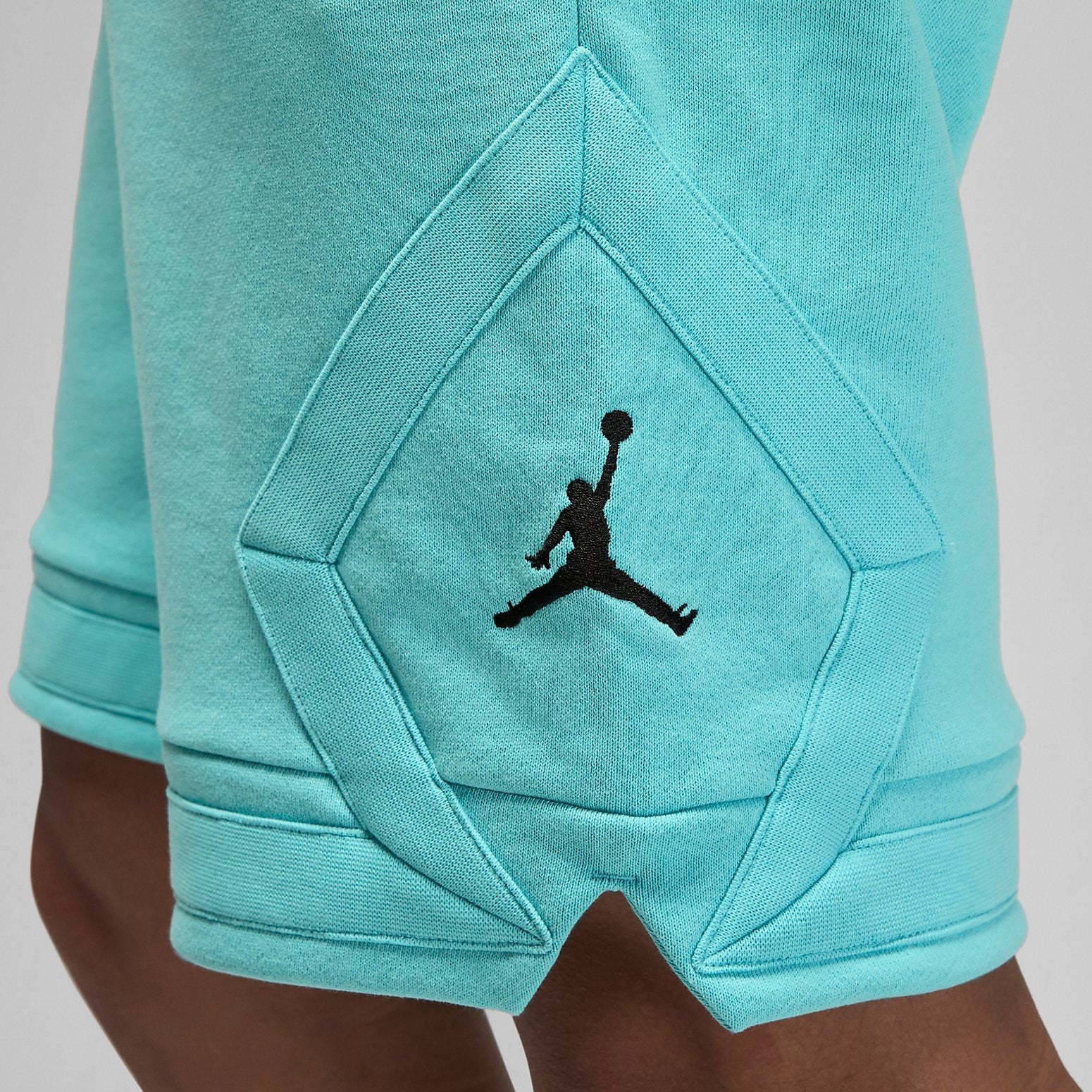 Air Jordan Essentials Statement Fleece Shorts 'Bleached Aqua' DQ7473-464