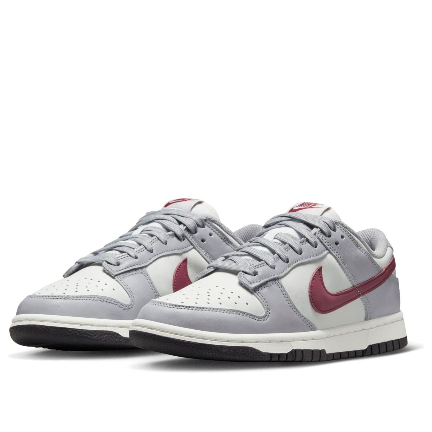 (WMNS) Nike Dunk Low 'Pale Ivory Redwood' DD1503-122