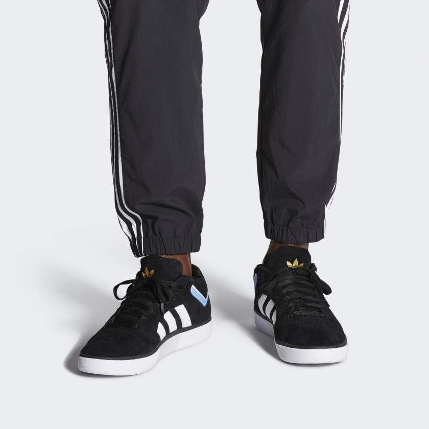 adidas Tyshawn 'Core Black' EE6076