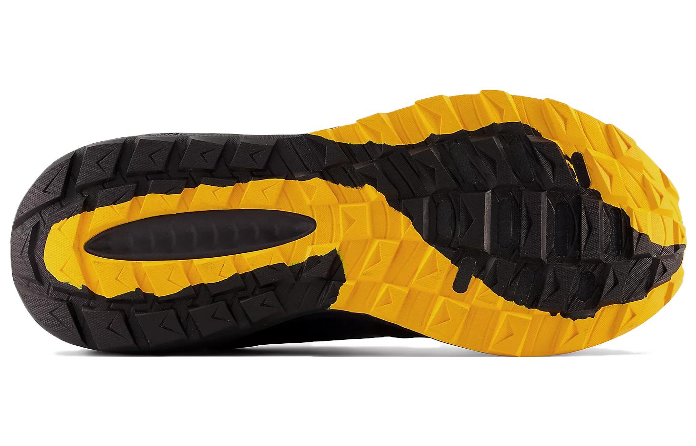 New Balance DynaSoft Nitrel v5 GORE-TEX 'Black Vibrant Apricot' MTNTRGB5
