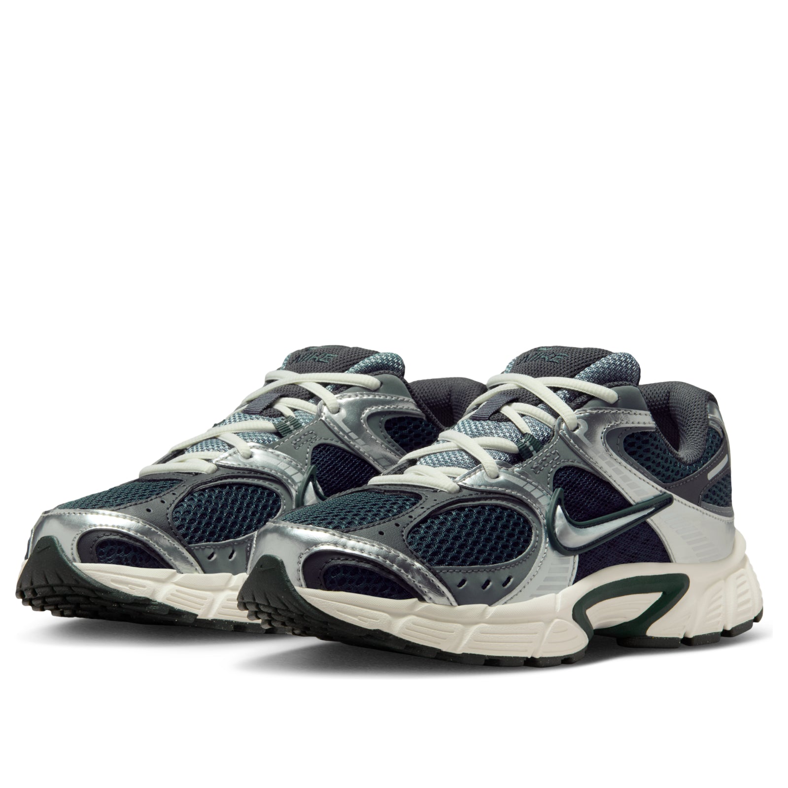 (WMNS) Nike V5 RNR 'Seaweed Metallic Silver' HQ7901-300