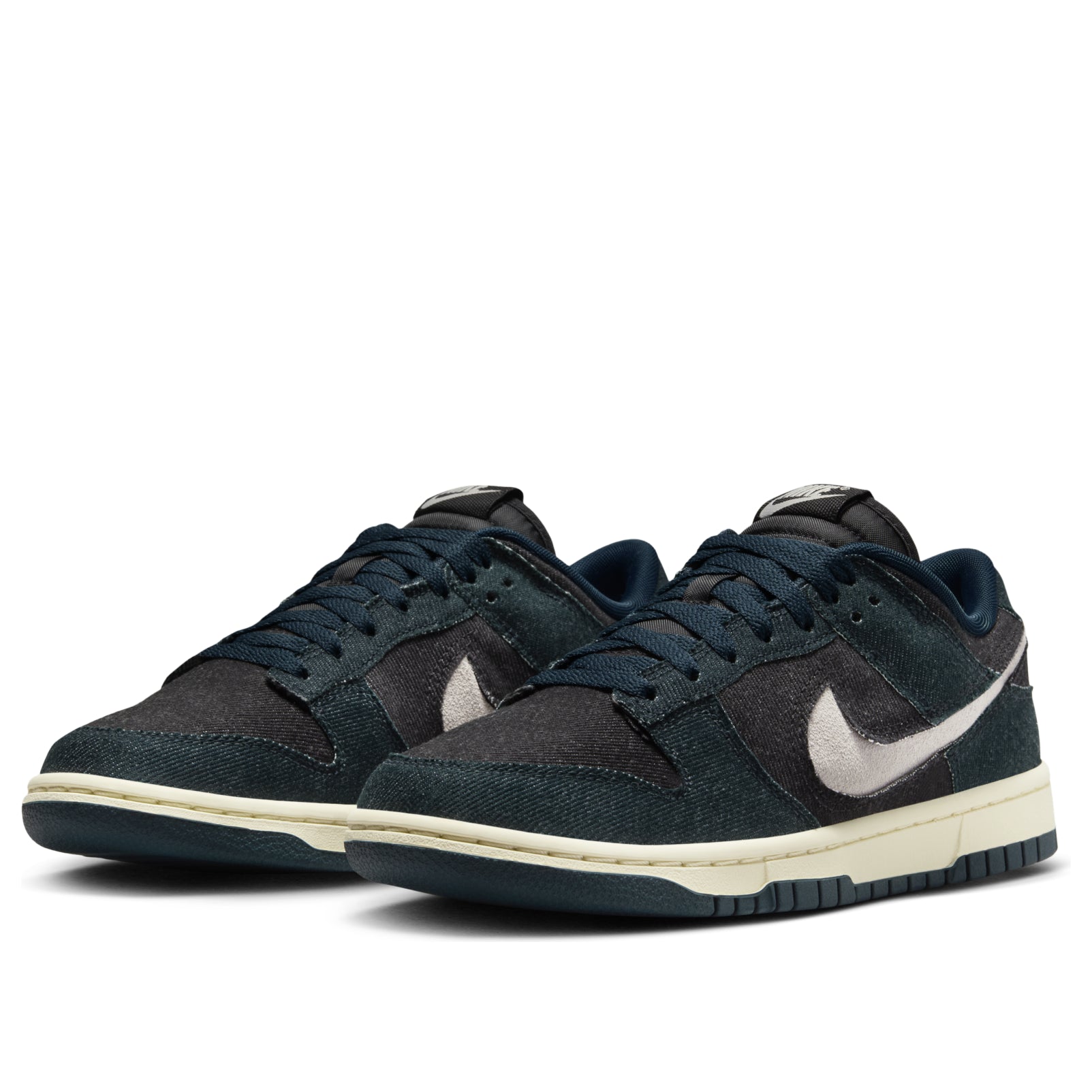 (WMNS) Nike Dunk Low 'Armory Navy Denim' HF1985-400