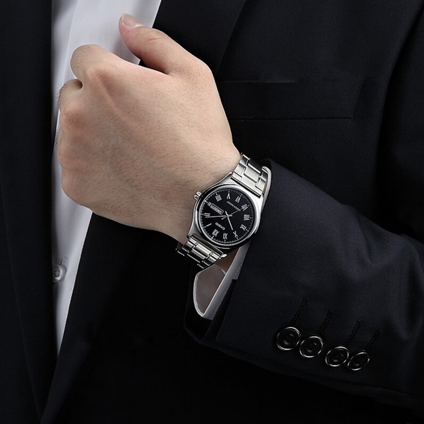 CASIO Waterproof Stainless Steel Strap Mens Silver Analog MTP-V006D-1B