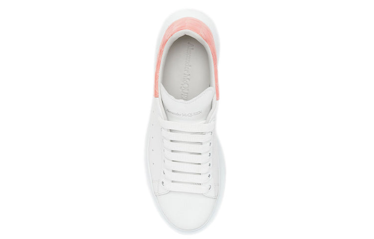 (WMNS) Alexander McQueen Oversized Sneaker 'White Pastel Pink Crocodile' 553770WIAF89414
