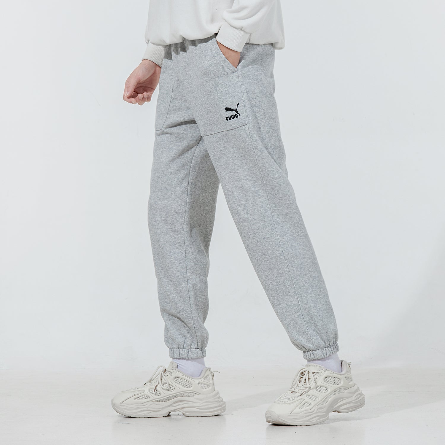 PUMA Classic Sweatpants 'Grey' 536261-04