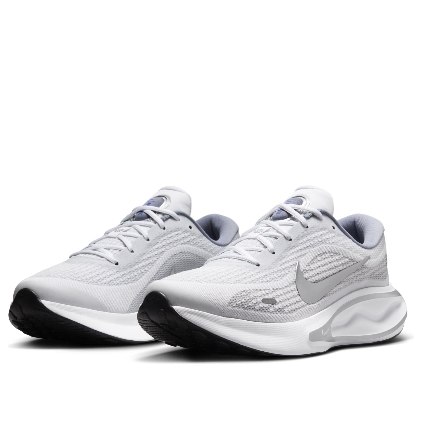 Nike Journey Run 'White Black Ashen Slate Metallic Silver' FN0228-104