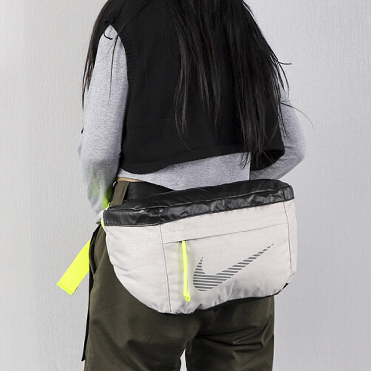 Nike NSW Winterized Waist Bag 'Desert Sand'' CQ0464-008