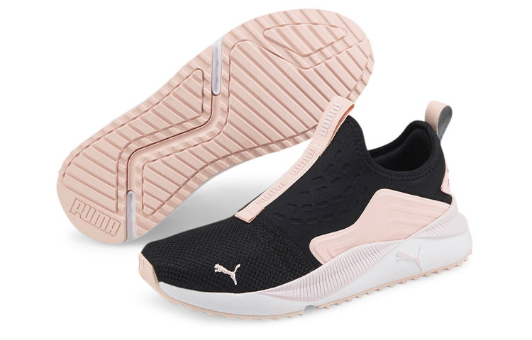 PUMA Pacer Future Slip-on Low Tops Black Pink 382230-09