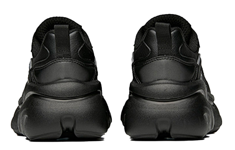 (WMNS) ANTA Claw 'Black White' 922358894-6