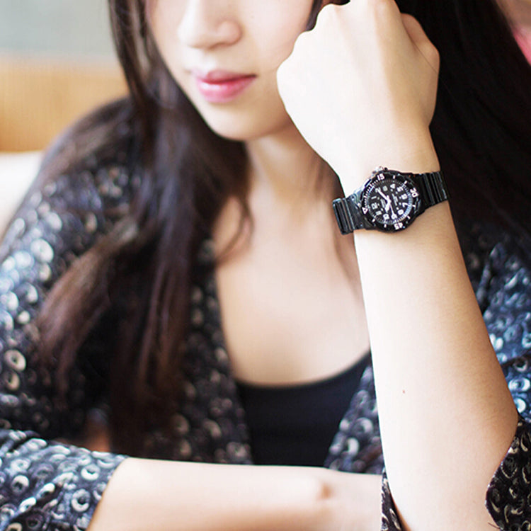 CASIO Waterproof Sports Black Analog LRW-200H-1B