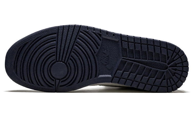 Air Jordan 1 Retro + 'Midnight Navy' 136065-101