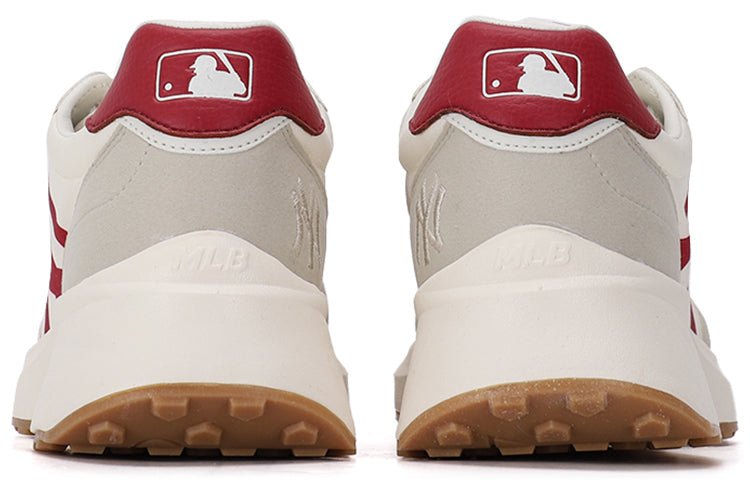 MLB Chunky Jogger Yankees 'White Red' 3ASXX111N-50RDS