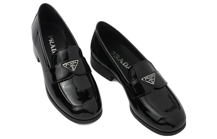 (WMNS) PRADA Patent Leather Loafers 'Black' 1D902M_069_F0002_F_025