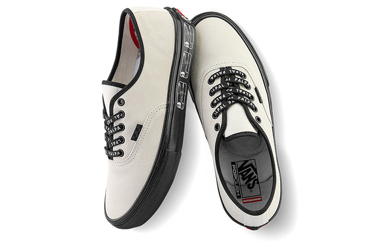 Vans Unisex Authentic Sneakers White/Black VN0A5FC8A93