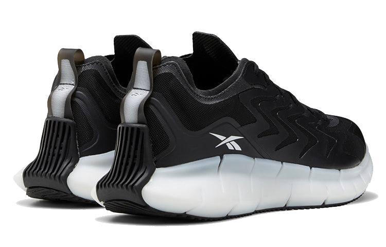 Reebok Zig Kinetice 21 Black/White FX9362