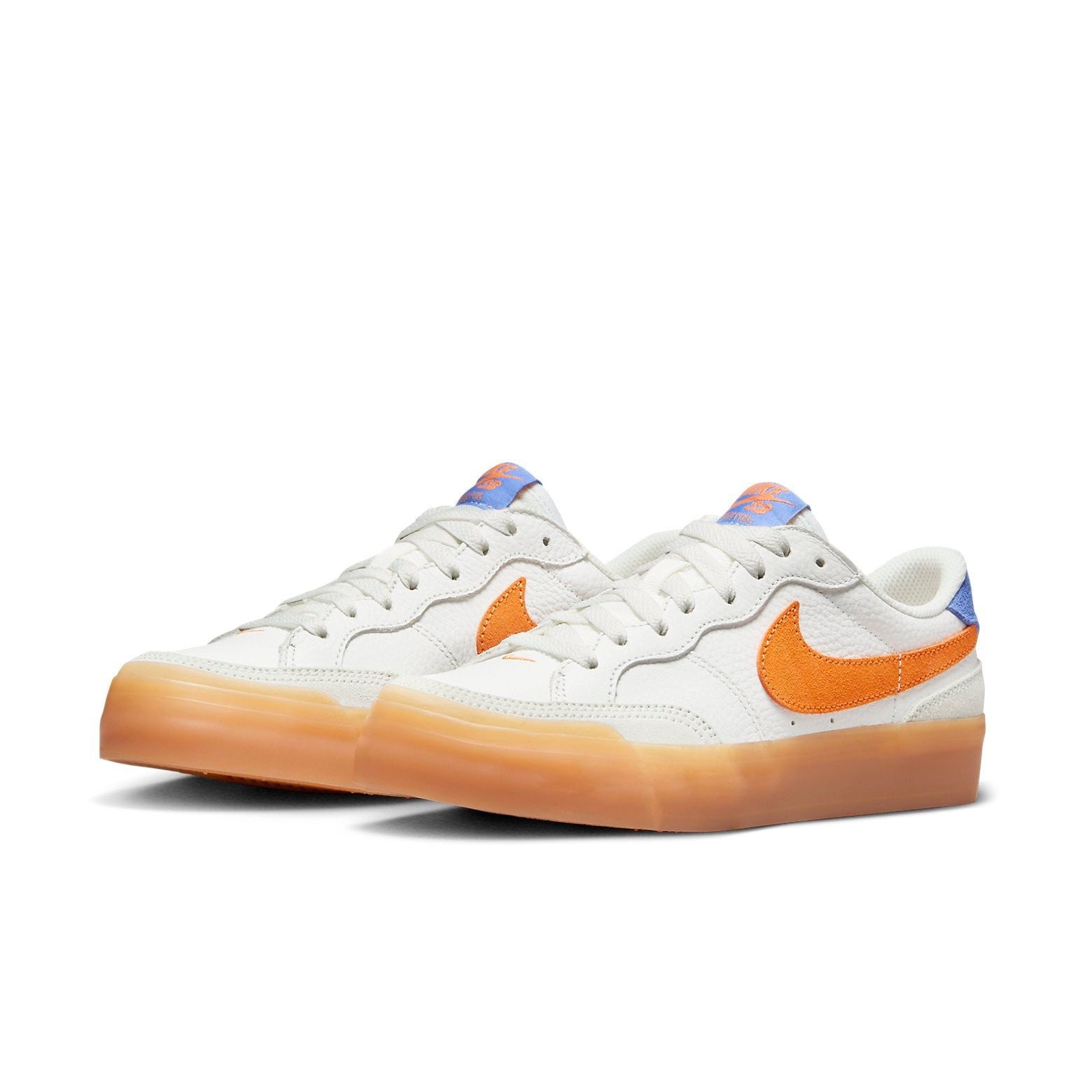 (WMNS) Nike SB Zoom Pogo Plus Premium Shoes 'White Light Silver Polar' FB2812-100