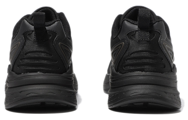FILA Low-Top 'Black' 1RM01984D_001