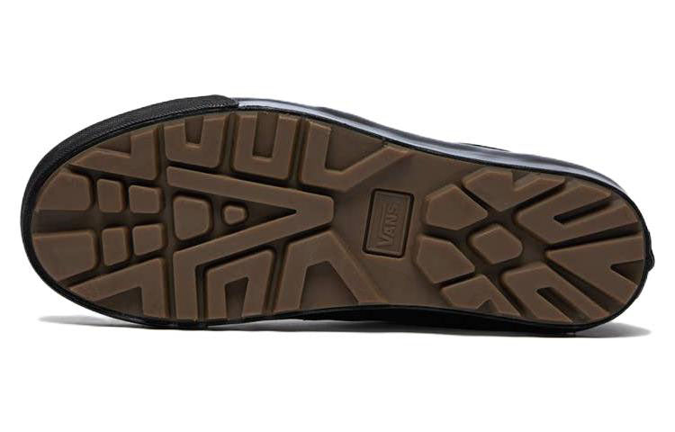 Vans Vault Chukka Sierra LX OG Black VN0A7Q4TA6O